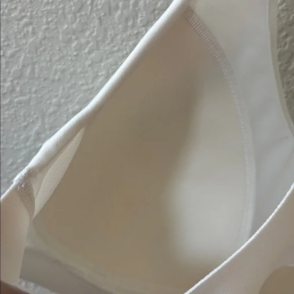 CALIA White Made To Move Racerback Bra sz Medium - Picture 6 of 7